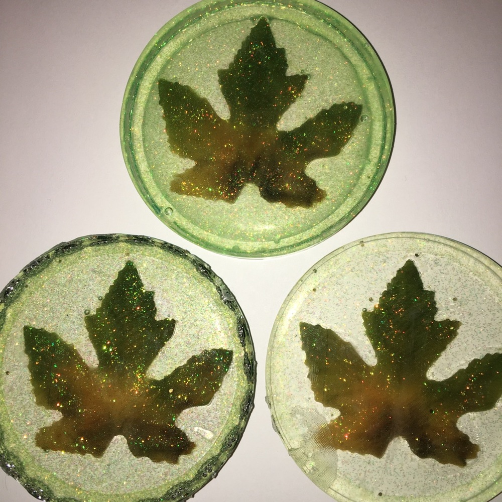 3 coasters - Picture 2 of 3